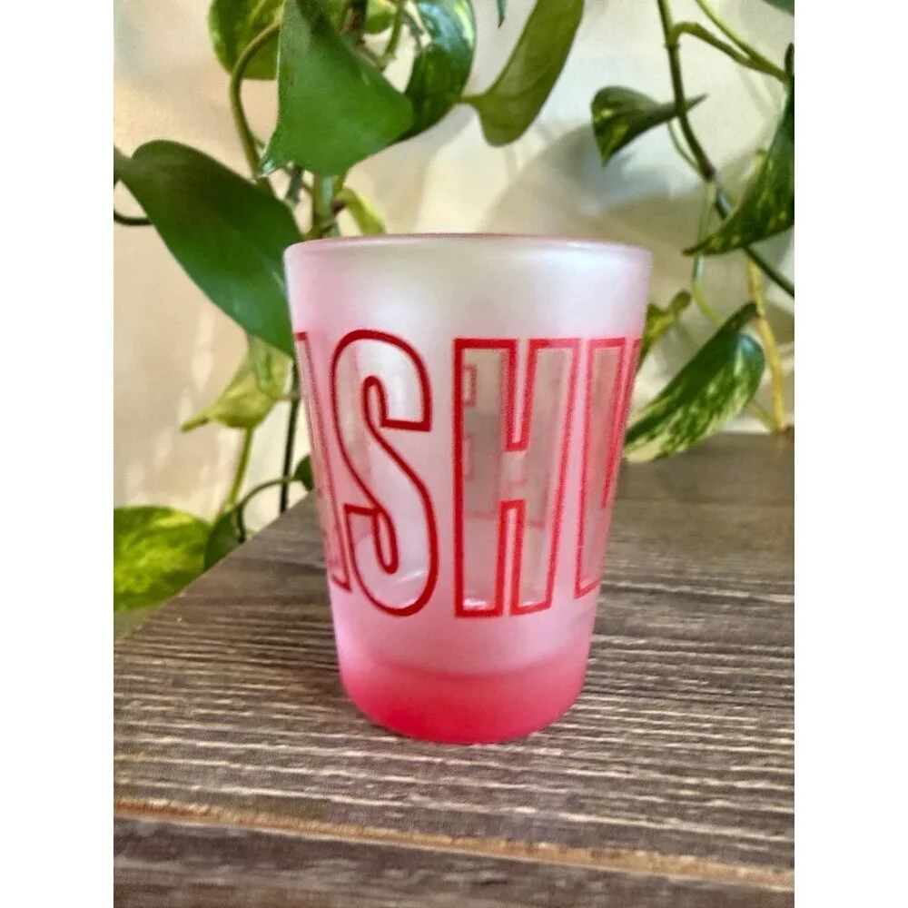 Nashville shot glass, red and white